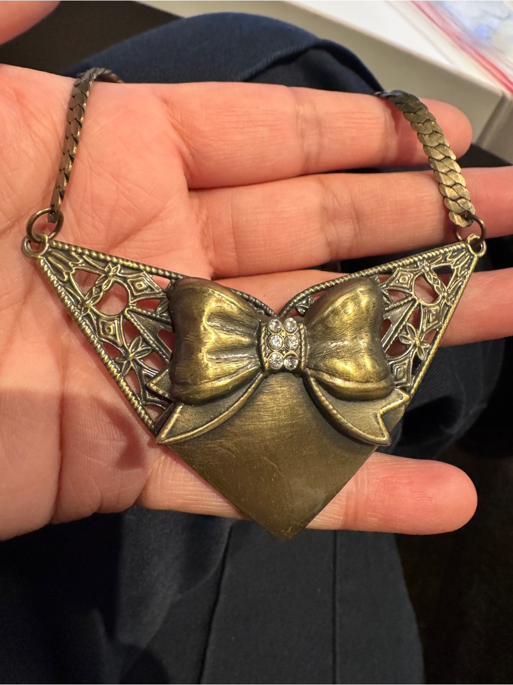 Vintage Brass Bow Heart Statement Necklace - Antique Gold - Picture 3 of 10